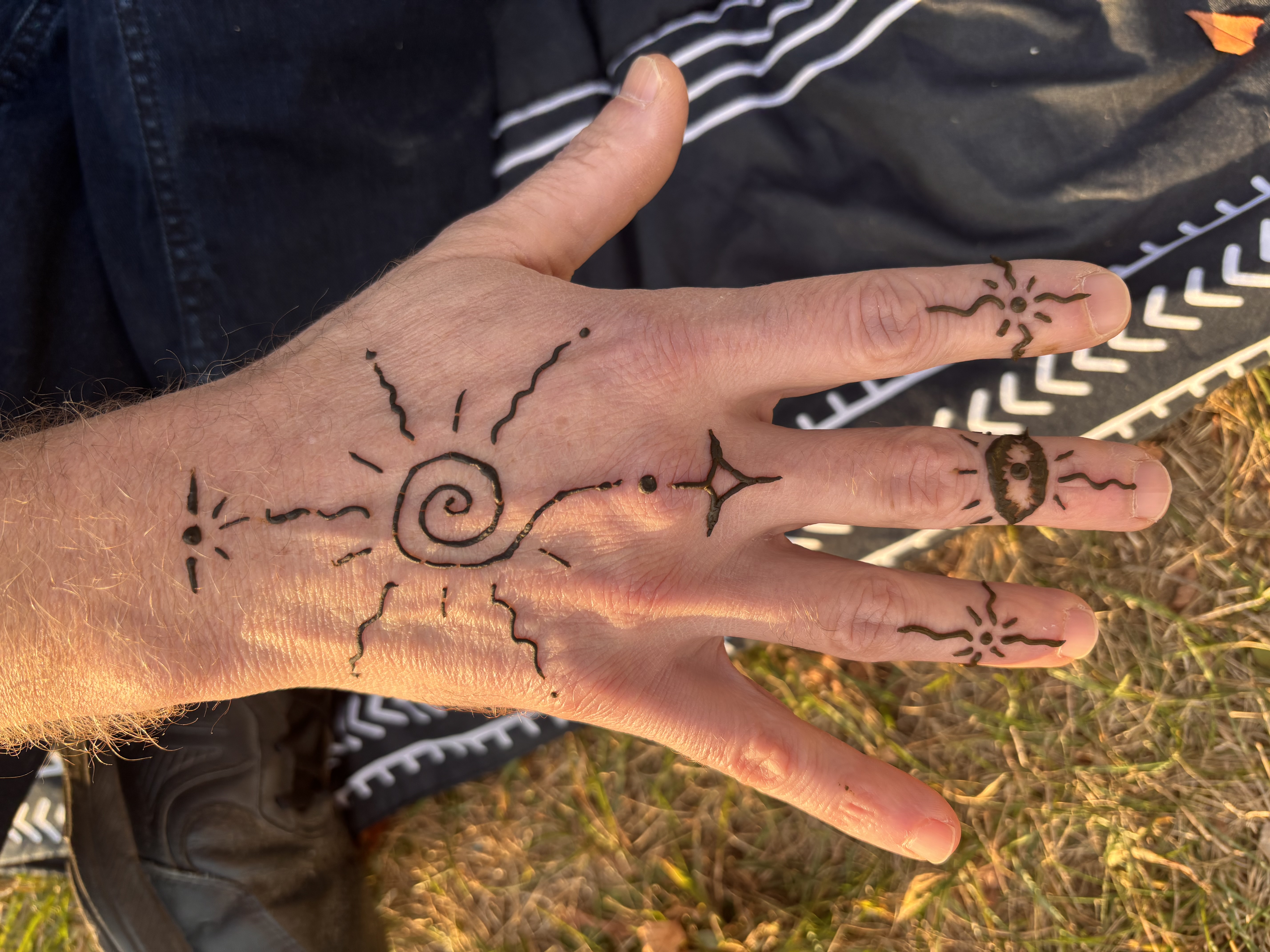 Mystic Sky Henna sample