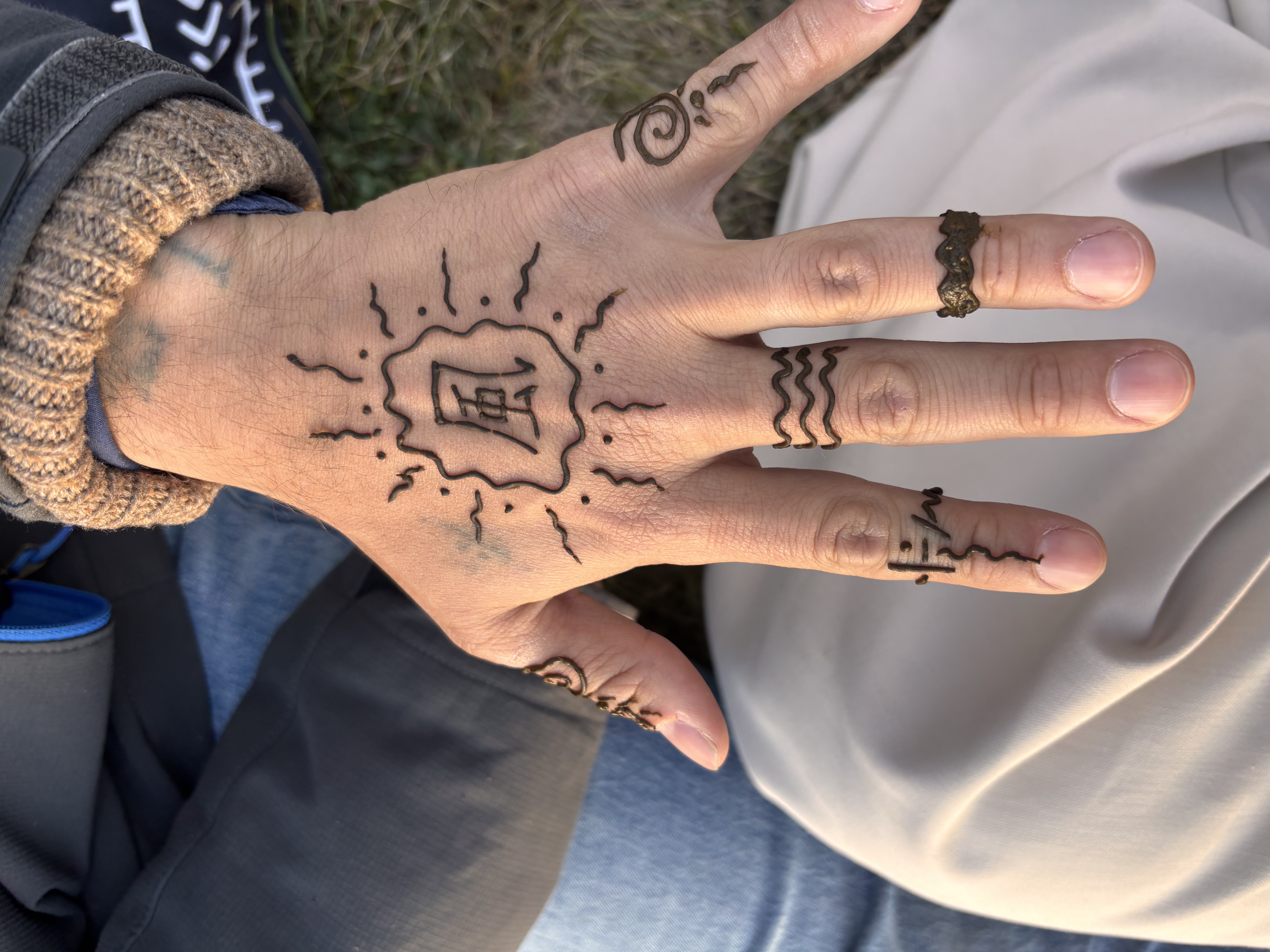 Mystic Sky Henna sample